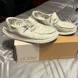 Women’s size 7 Hey Dude Wendy Chambray Grey